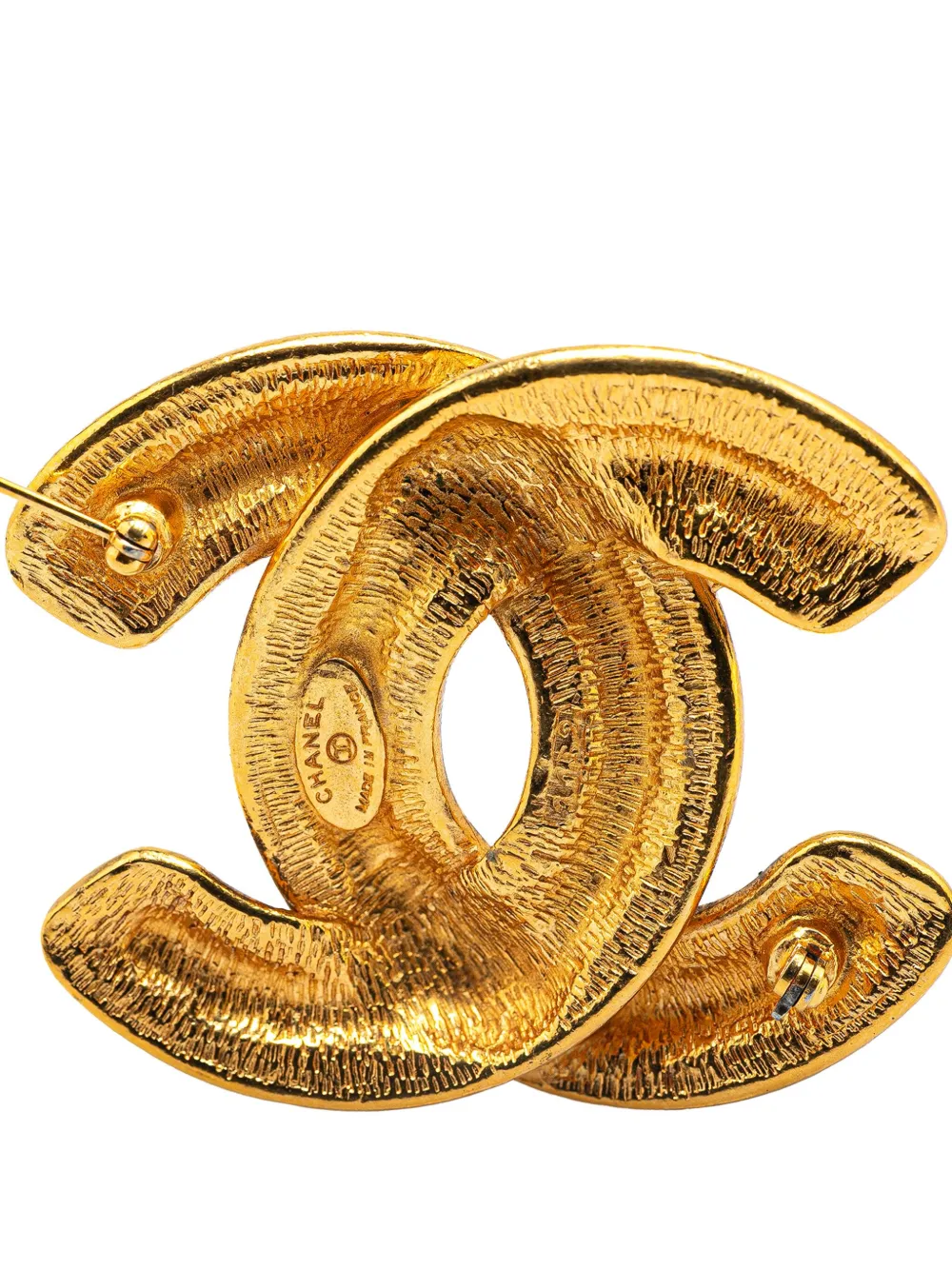 Pre-owned Chanel 1970-1980 Gold Plated Cc Quilted Brooch Costume Brooch