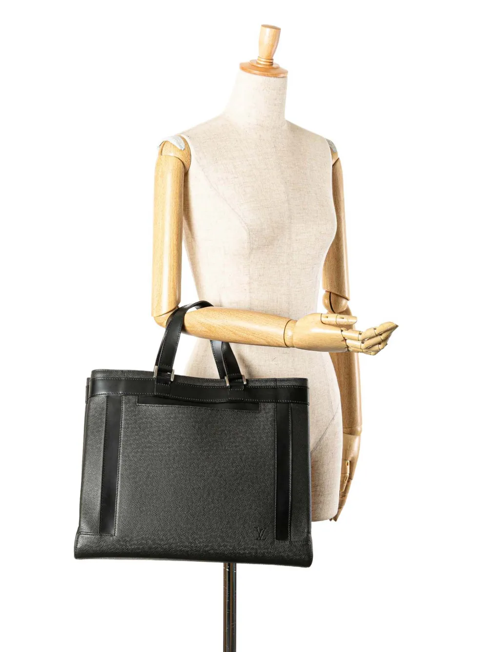 Louis Vuitton Pre-Owned 2004 Taiga Kasbek PM business bag | Pre-Owned | Image 2