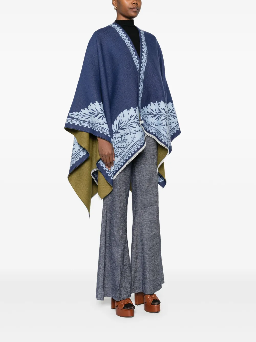 La DoubleJ Poncho met paisley-print en franje Blauw
