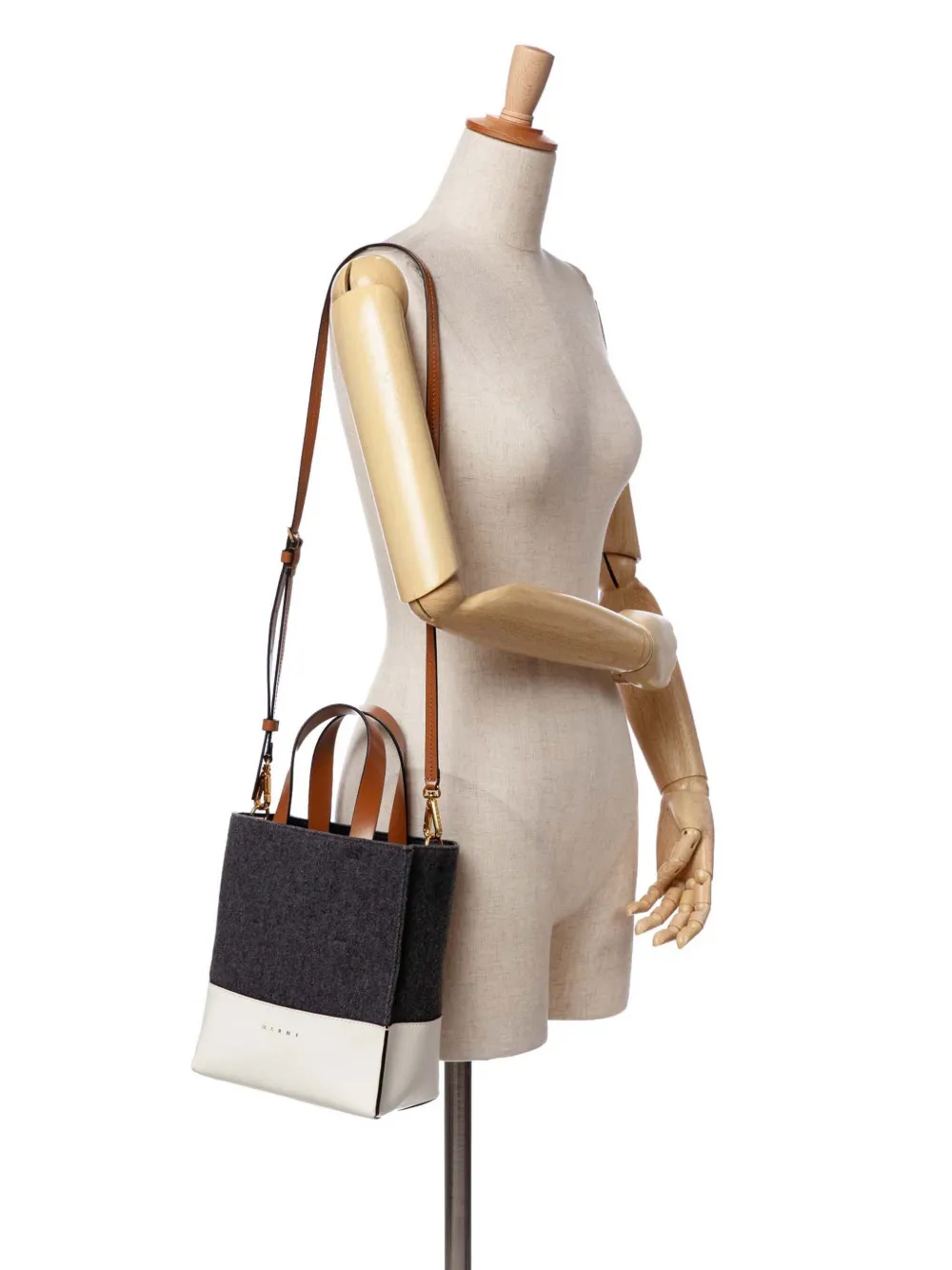 Marni Pre-Owned 2010-2025 Felt Trimmed Leather Museo Shopper Tote satchel | Pre-Owned | Image 2