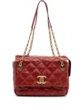CHANEL Pre-Owned 2011 Quilted Calfskin Retro Chain Camera Flap shoulder bag - Red