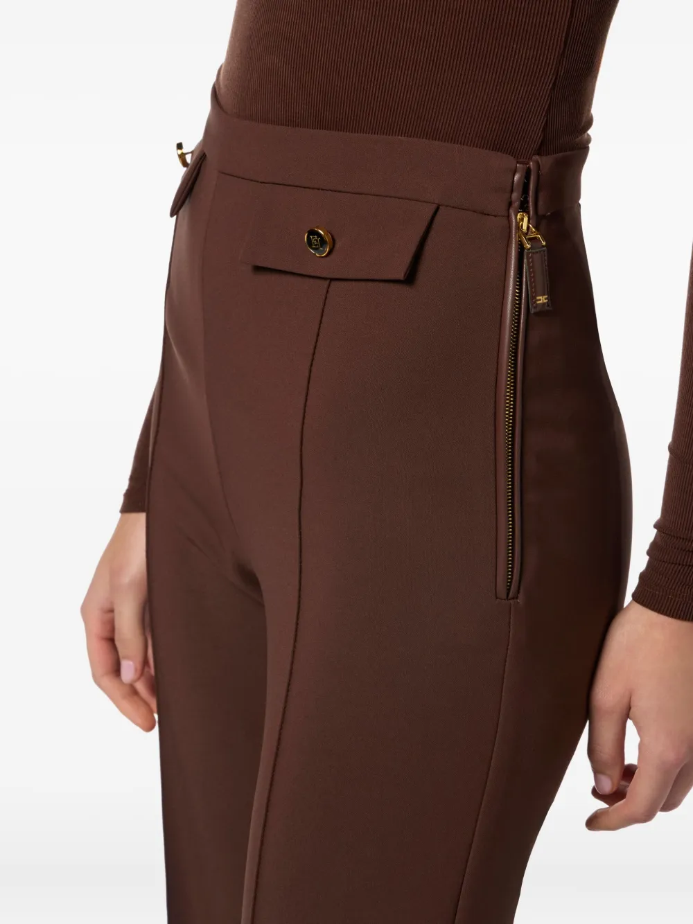 Elisabetta Franchi Flared broek met knopen Bruin