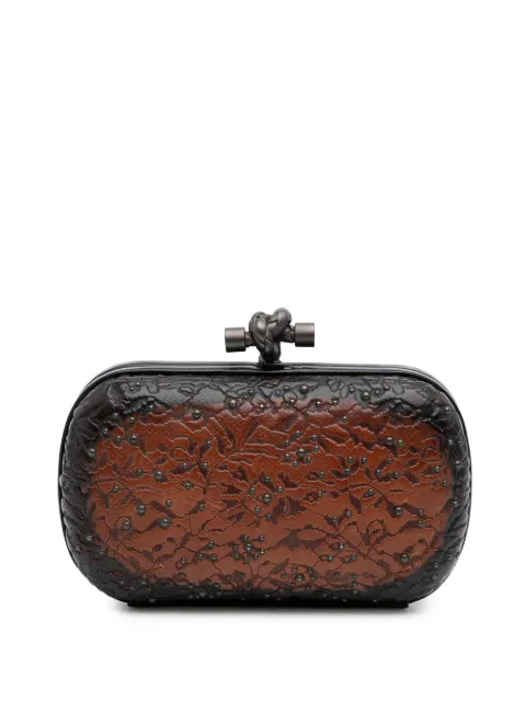 Bottega Veneta Pre-Owned 2000-2024 Embossed Studded Calfskin Knot clutch bag