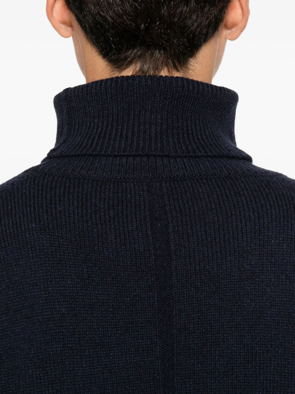 The Row Turtleneck Cashmere Sweater In Blue