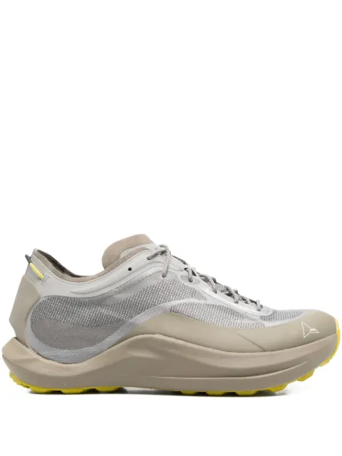 ROA Sella Mountain low-top sneakers