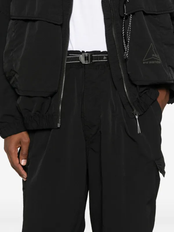 ROA x And Wander カーゴパンツ | ブラック | FARFETCH JP
