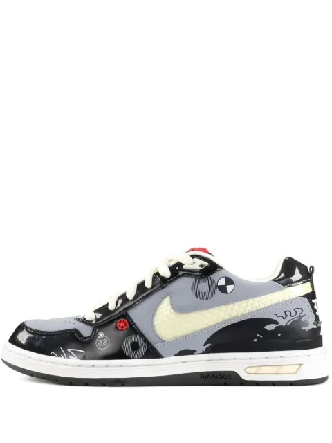 Nike futura low-top trainers