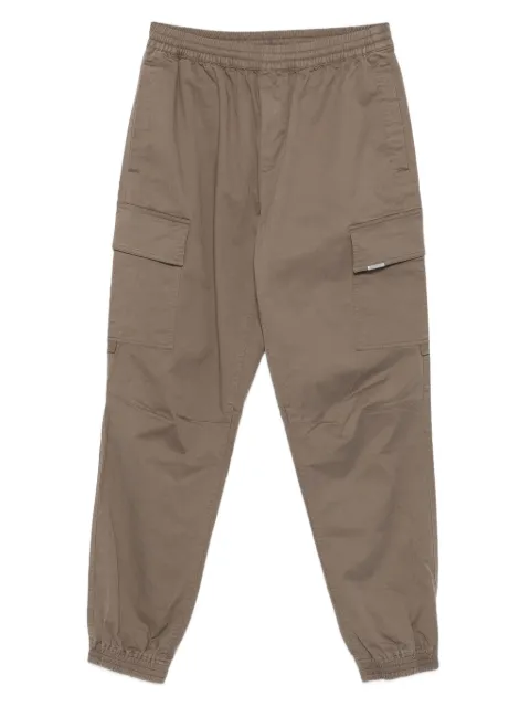 Represent cuffed cargo trousers