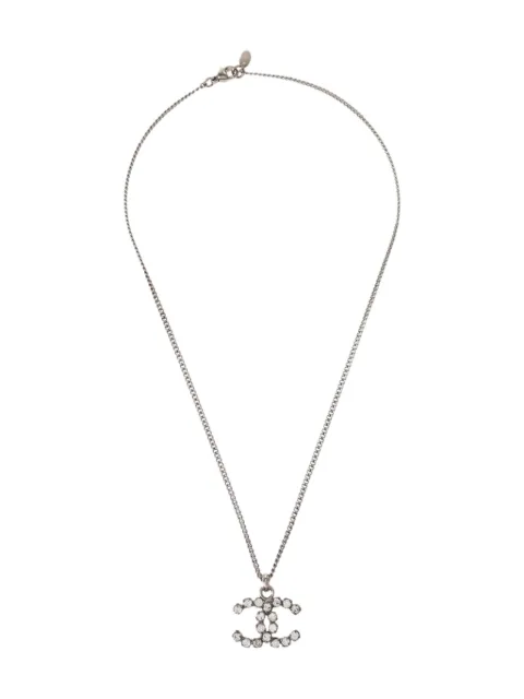 CHANEL Pre-Owned قلادة بدلاية CC وبزينة كريستال 2005