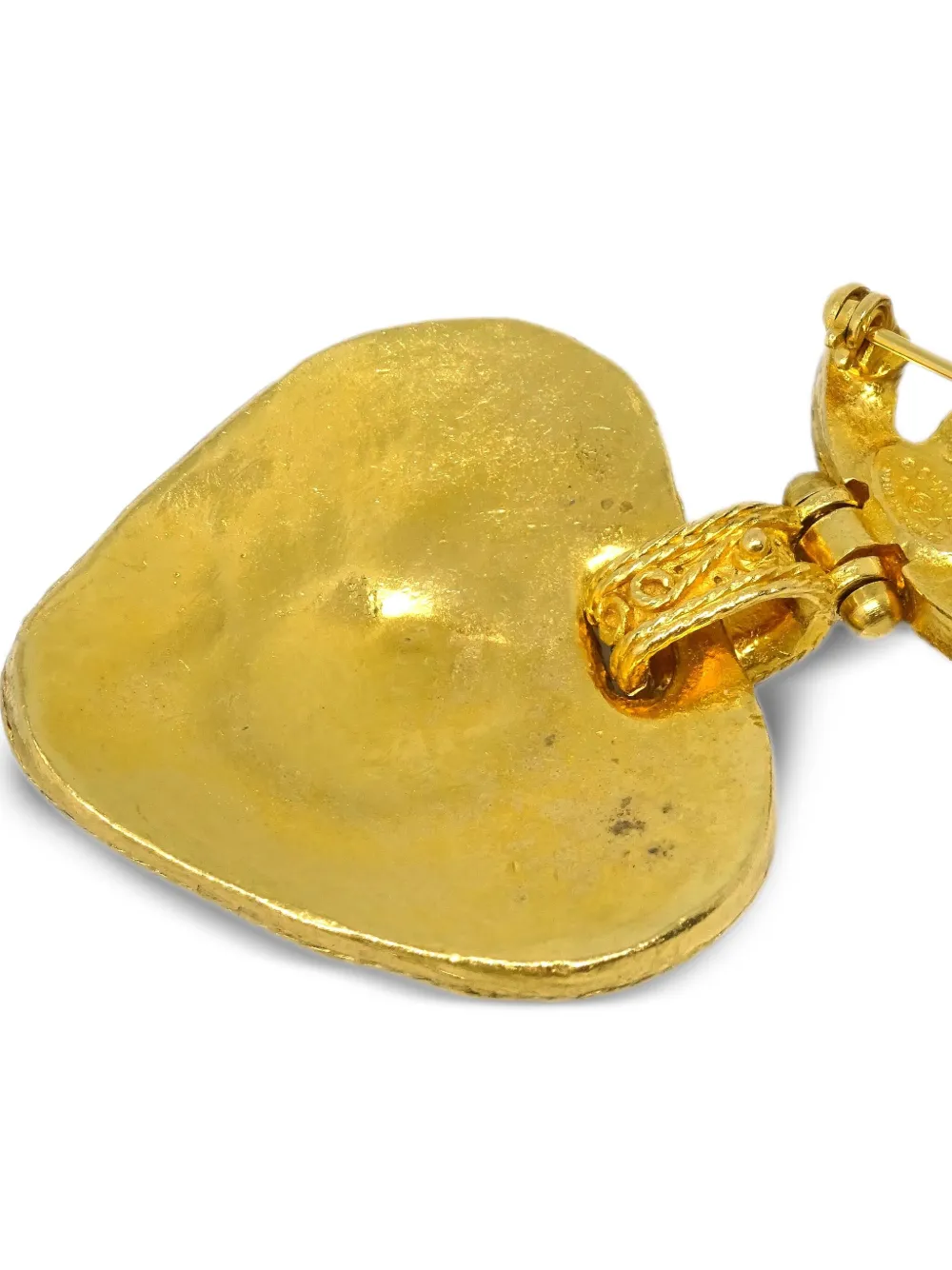 Pre-owned Chanel 1994 Cc Heart-motif Brooch