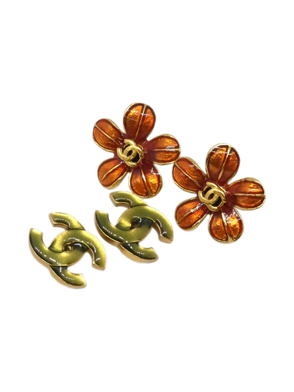 Pre-owned Chanel 2003 Cc Flower-motif Earrings