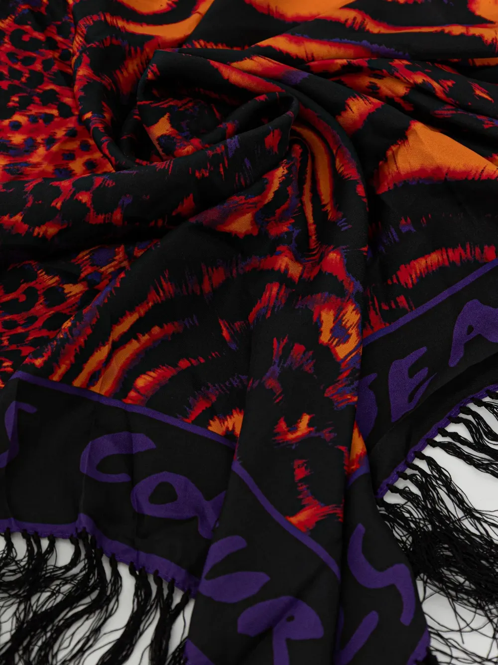 Versace Jeans Couture tiger-print fringed scarf | Image 2