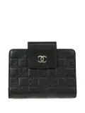 CHANEL Pre-Owned 2003 logo-embossed notebook cover - Black