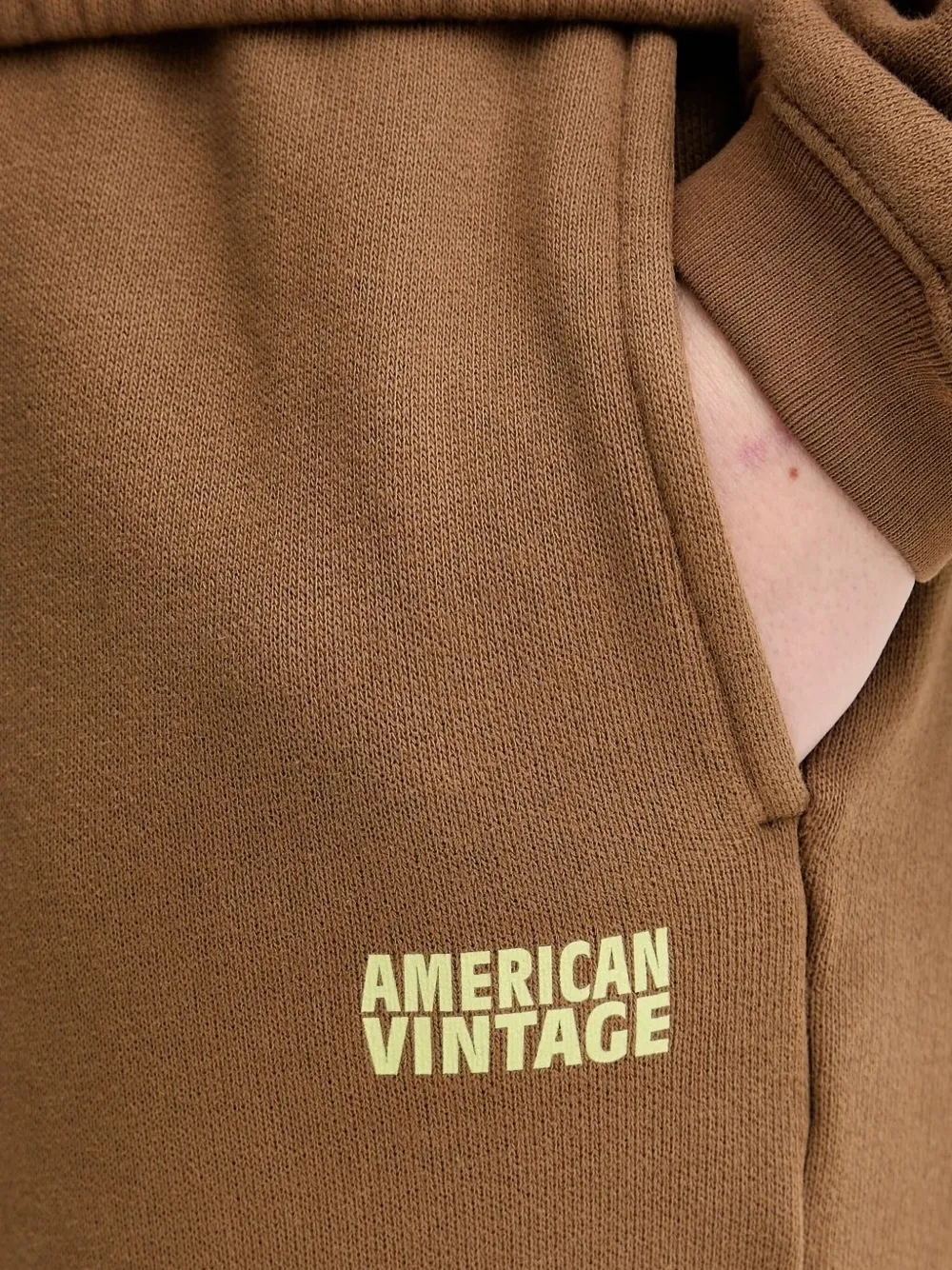 American Vintage Izubird joggingbroek met logo Bruin