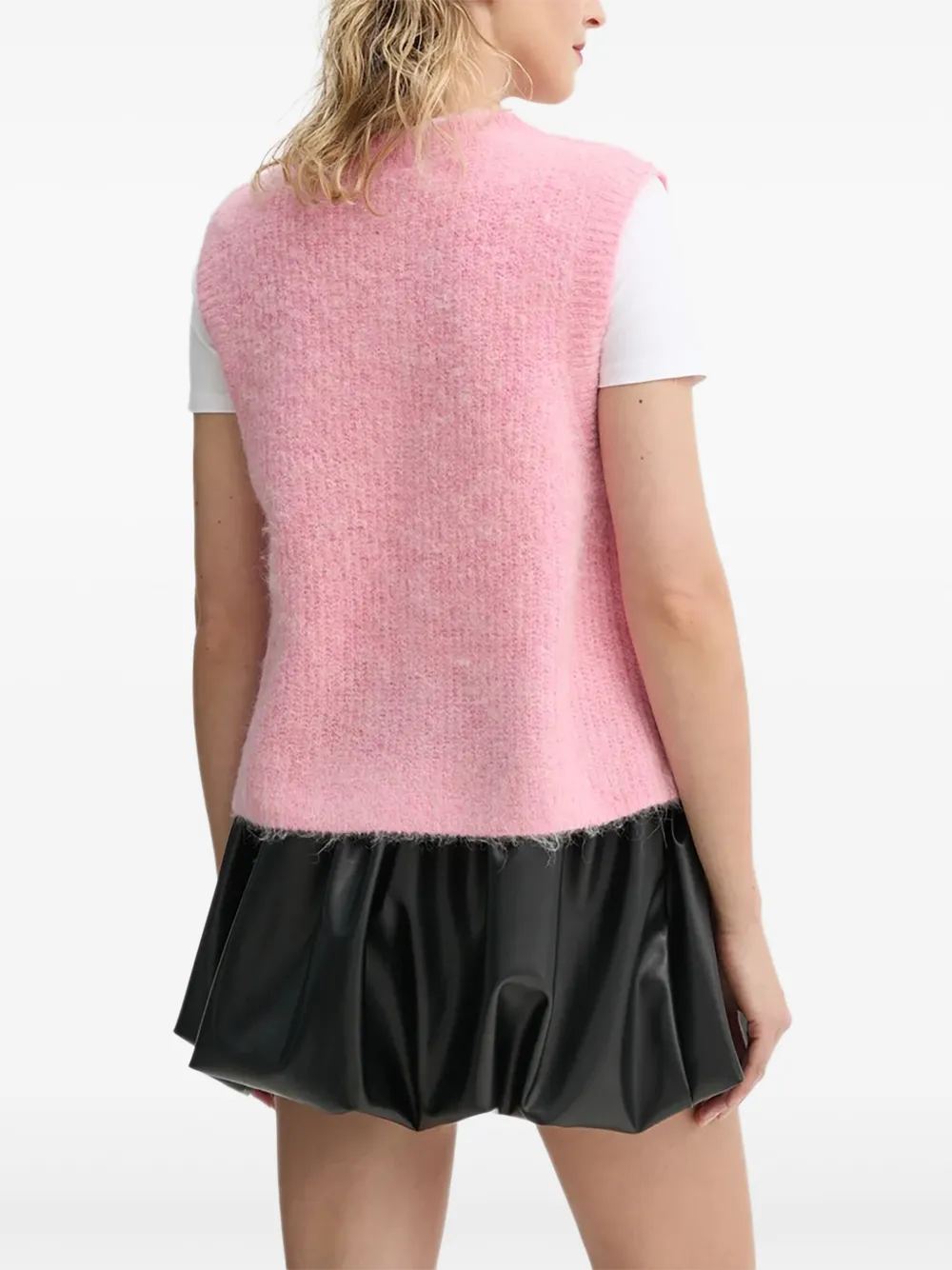 American Vintage buttoned sleeveless knitted cardigan | Cardigans | Image 2