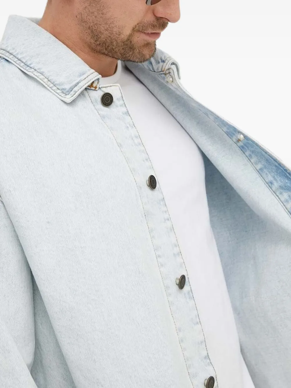 American Vintage Jack met opgestikte zak en knoopsluiting Blauw