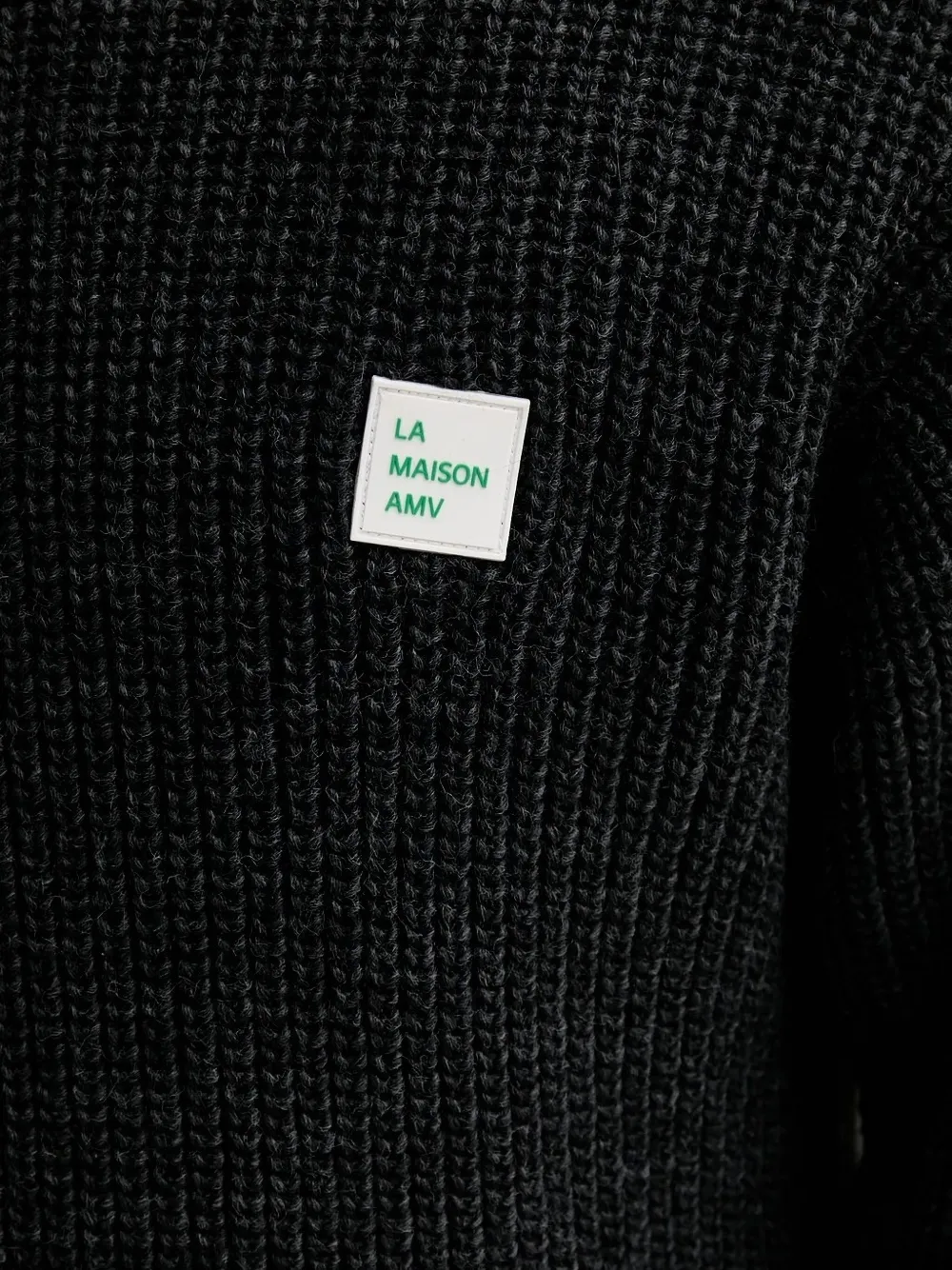 American Vintage ribbed-knit logo-patch sweater Grijs