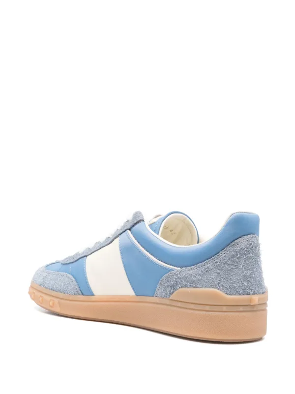 【関税込み】Valentino Garavani ローカットスニーカー Valentino Garavani ローカット スニーカー | FARFETCH JP