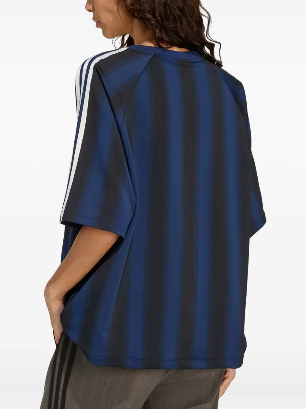 adidas striped v-neck T-shirt Blauw