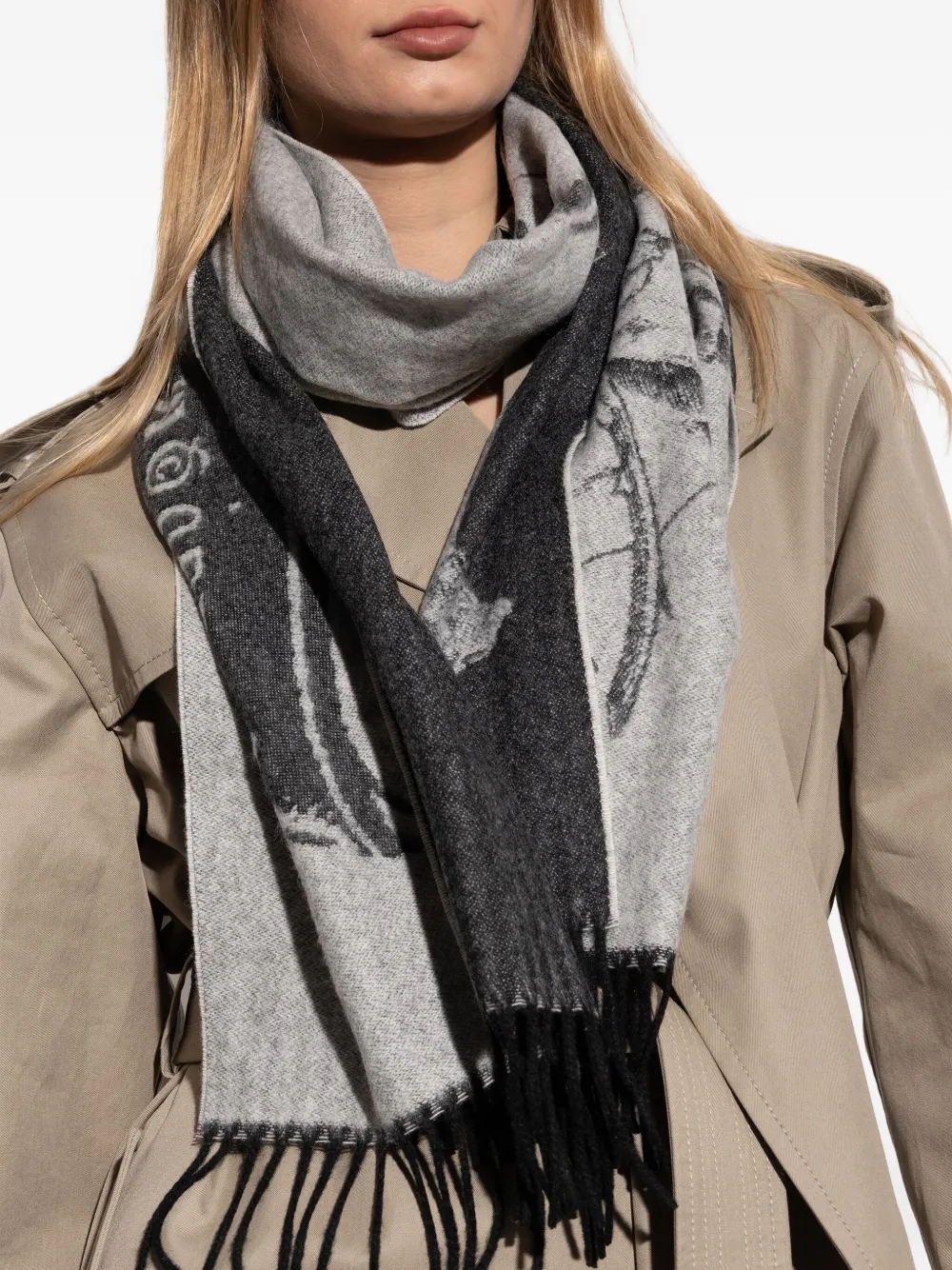 Alexander McQueen Sjaal met logoprint en franje Zwart