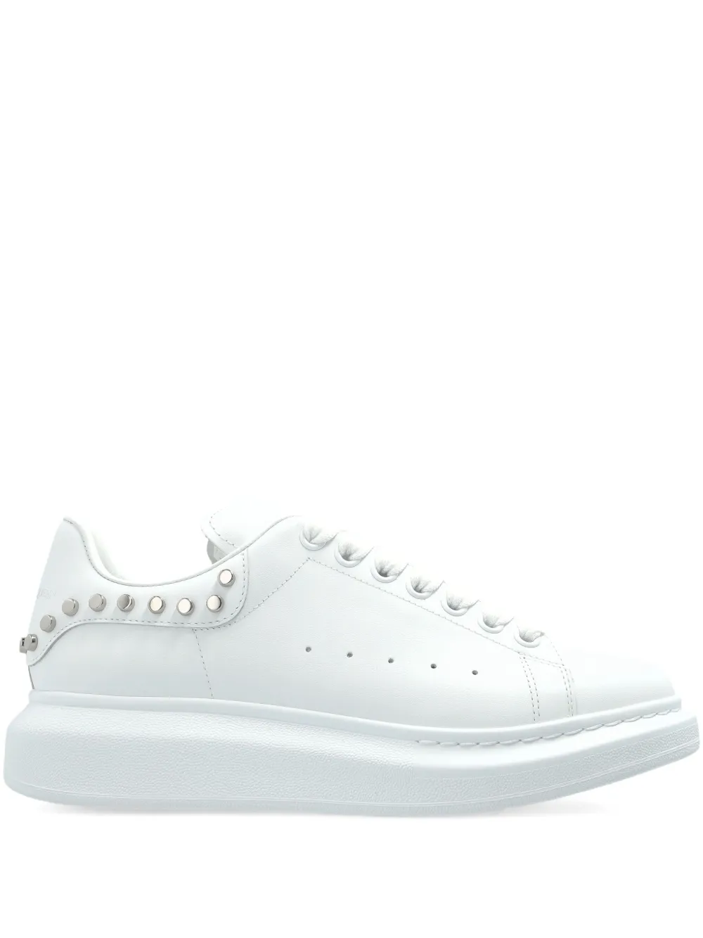 Alexander McQueen スタッズ プラットフォーム スニーカー - ホワイト Alexander McQueen スタッズ プラットフォーム スニーカー - ホワイト