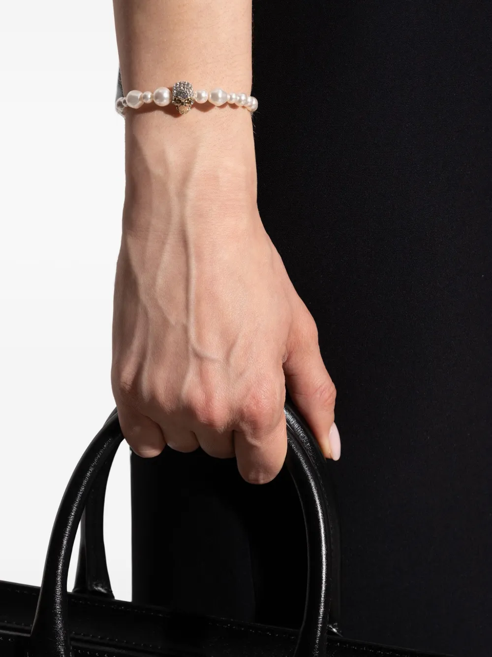 Alexander McQueen pearl-embellished bracelet | Image 2