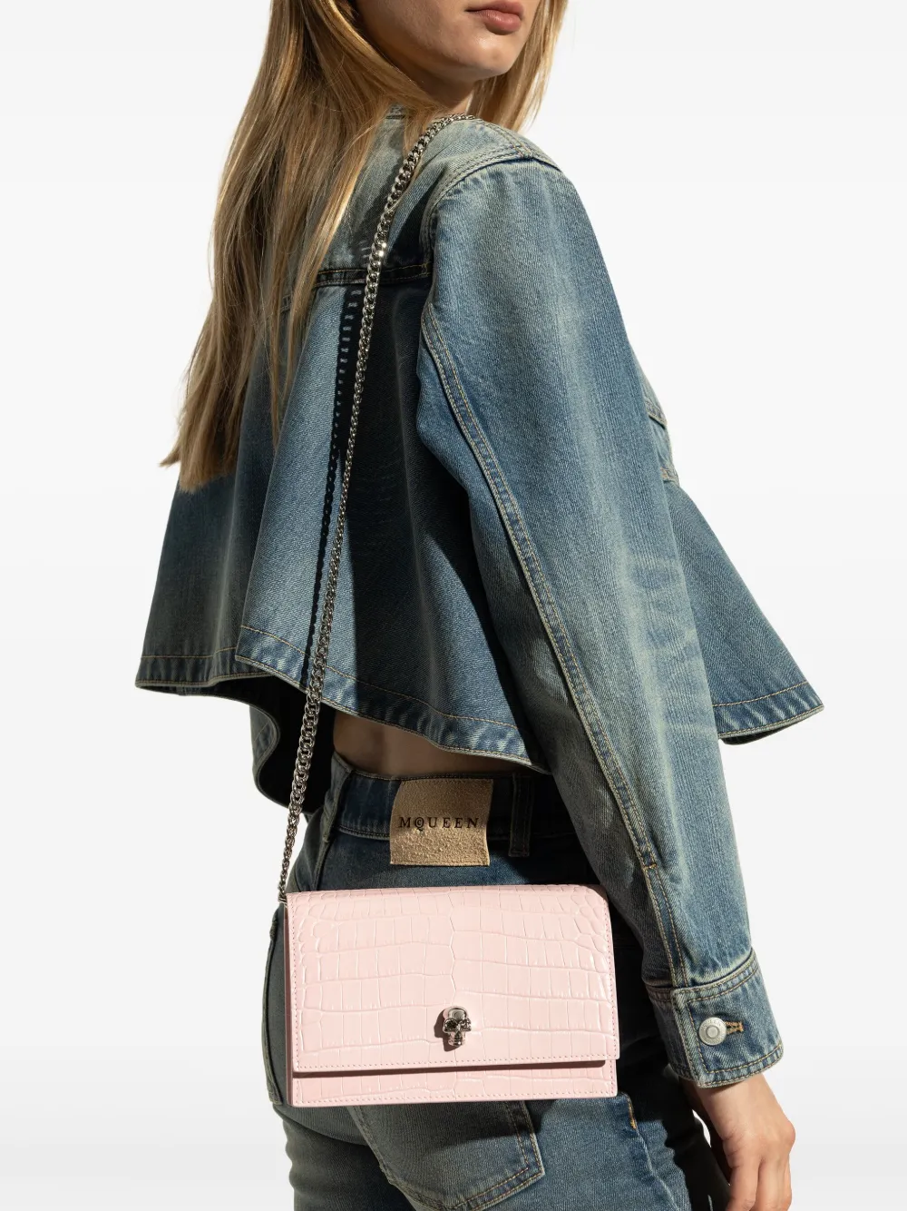 Alexander McQueen small Skull crocodile-embossed shoulder bag | Image 2