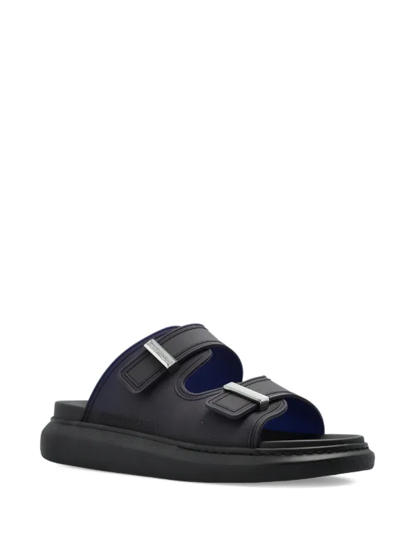 IRAM最終金額【新品】Alexander McQUEEN レザーサンダル Alexander McQueen ラウンドトゥ サンダル | ブラック | FARFETCH JP
