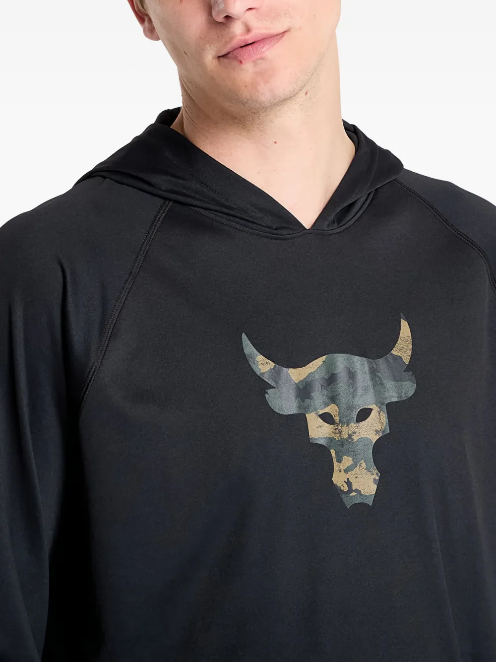 Under Armour Isochill hoodie met camouflageprint Zwart