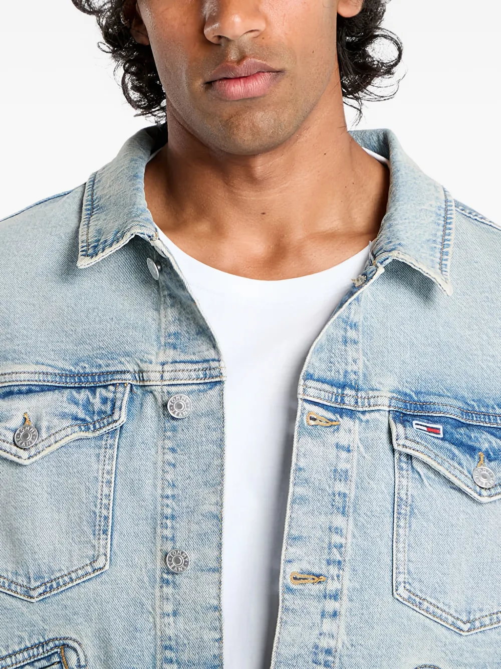 Tommy Hilfiger Isaac denim jack met knoopsluiting en klepzak Blauw