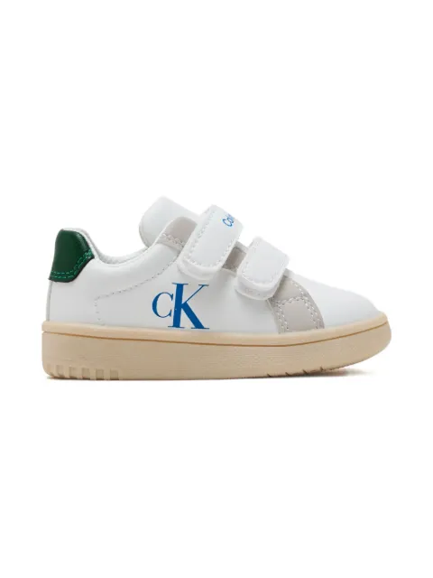 Calvin Klein Kids tenis con detalle del logo