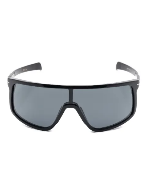Eyewear by David Beckham نظارة شمس بإطار كبير