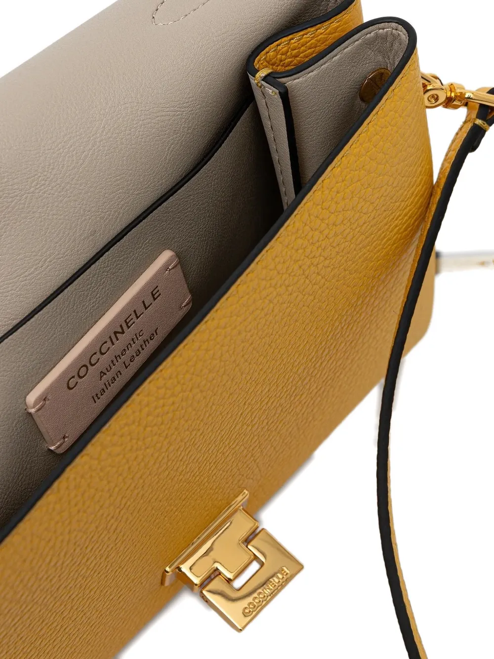 Coccinelle Arlettis kleine crossbodytas Geel