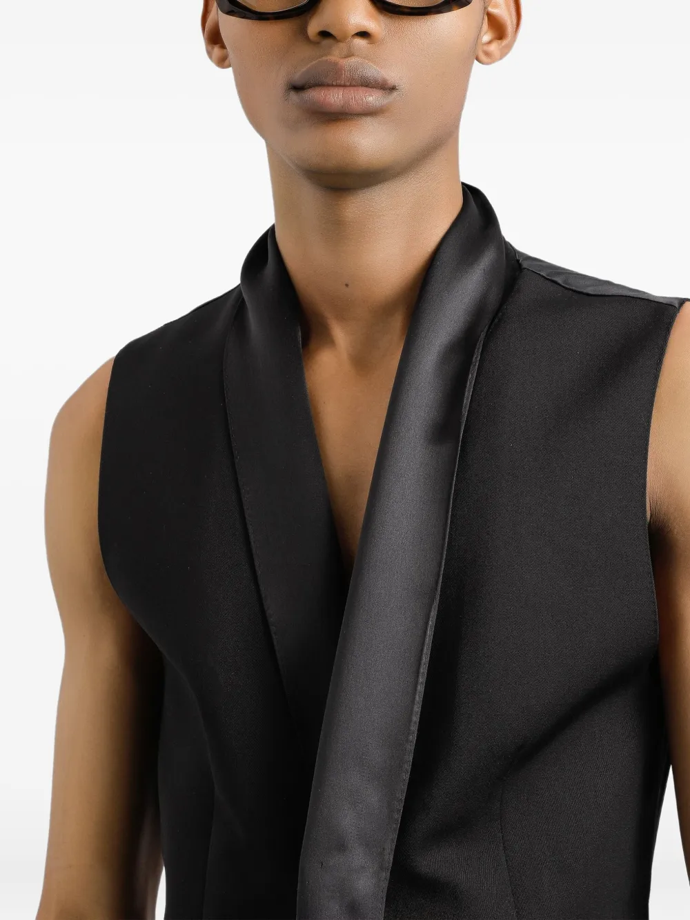 Dolce & Gabbana Mouwloze top met satijnen revers Zwart