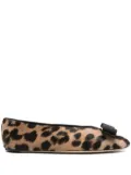 Ferragamo leopard-print ballet flats - Brown