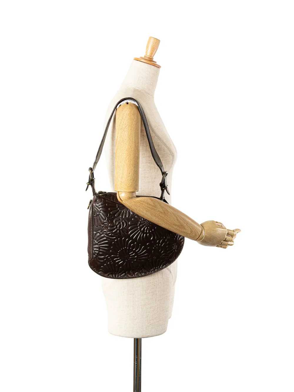 Fendi Pre-Owned 2000-2010 Embossed Leather Oyster shoulder bag | Pre-Owned | Image 2