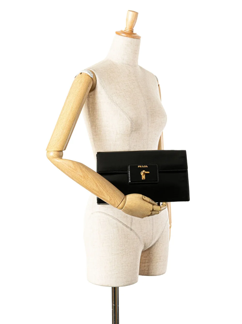 Prada Pre-Owned 2013-2024 Saffiano Vernice clutch bag | Pre-Owned | Image 2