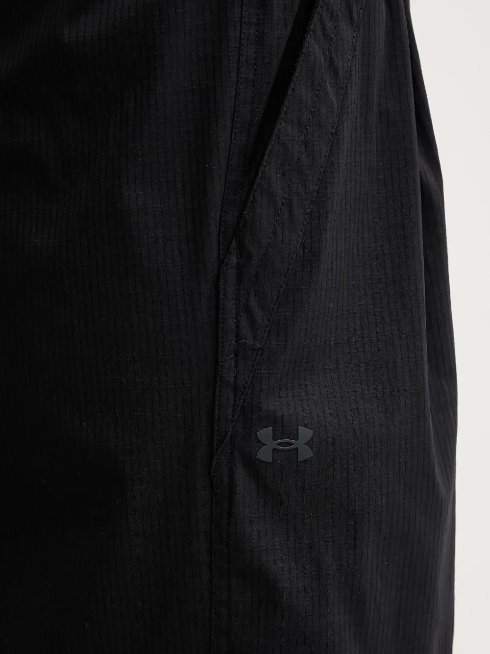 Under Armour Plooibroek met wijde pijpen Zwart
