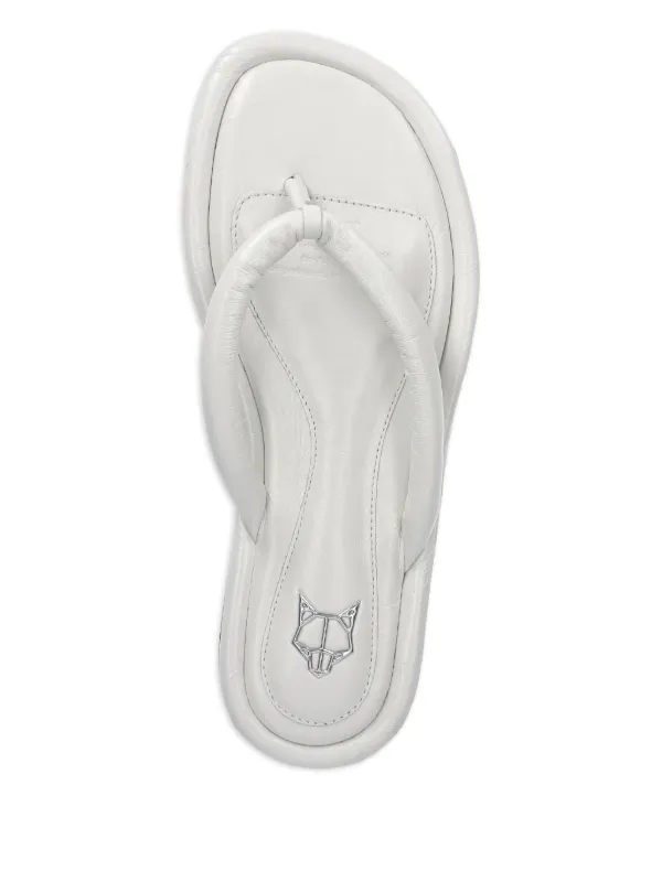 \"NAKED WOLFE\" Grenada レザー サンダル NAKED WOLFE Grenada レザーサンダル | ホワイト | FARFETCH JP