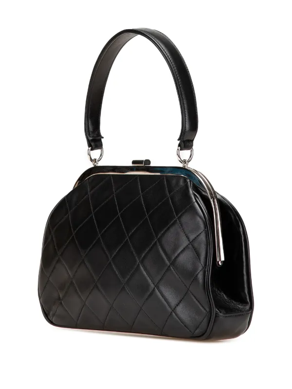 CHANEL Pre-Owned 1996-1997 CC Quilted Lambskin Kiss Lock Frame Top