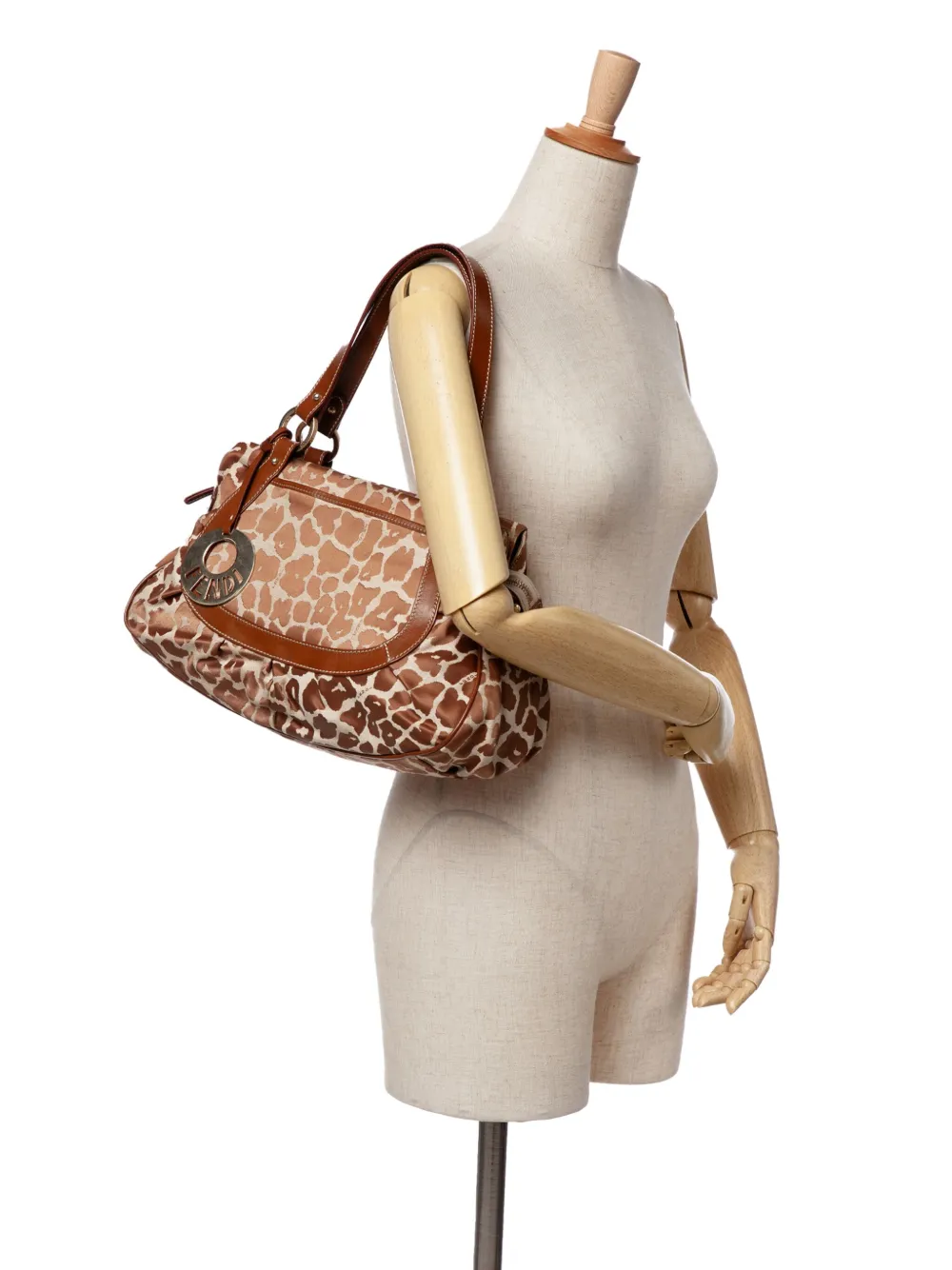 Fendi Pre-Owned 2010-2024 Canvas Leopard Print Chef tote bag | Pre-Owned | Image 2