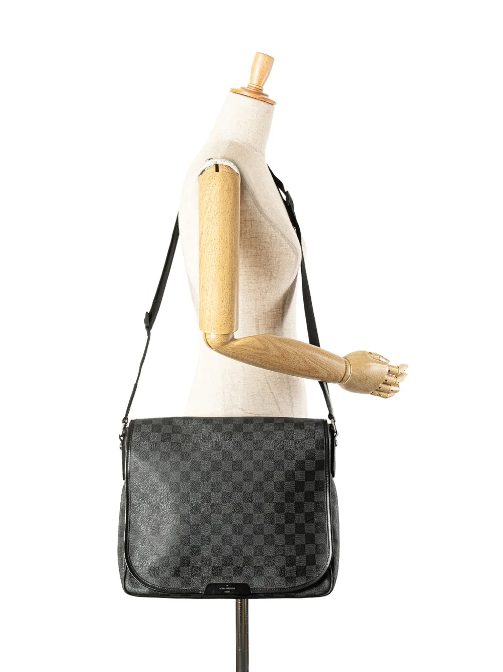 Louis Vuitton Pre-Owned 2010 Damier Graphite Daniel MM crossbody bag | Pre-Owned | Image 2