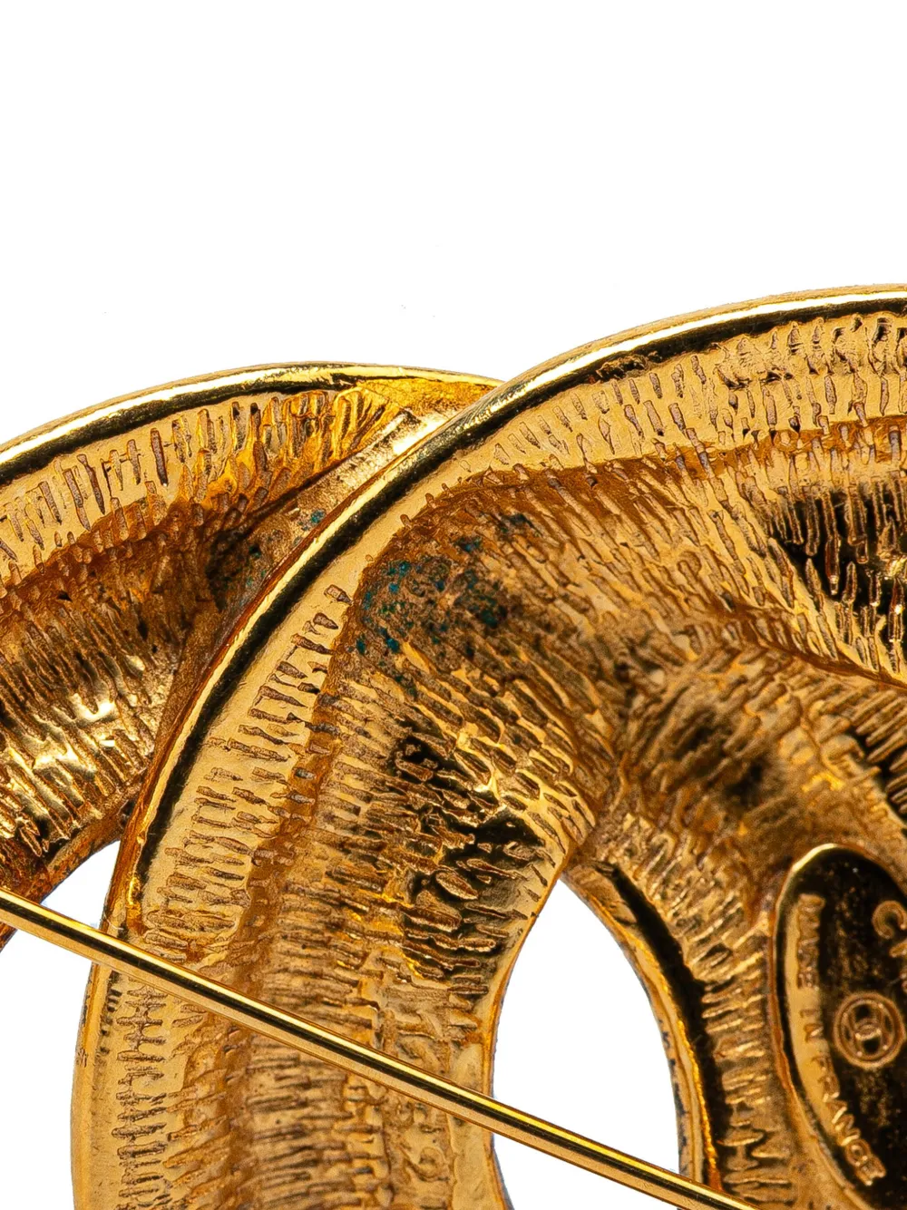Pre-owned Chanel 1970-1980 Gold Plated Cc Quilted Brooch Costume Brooch