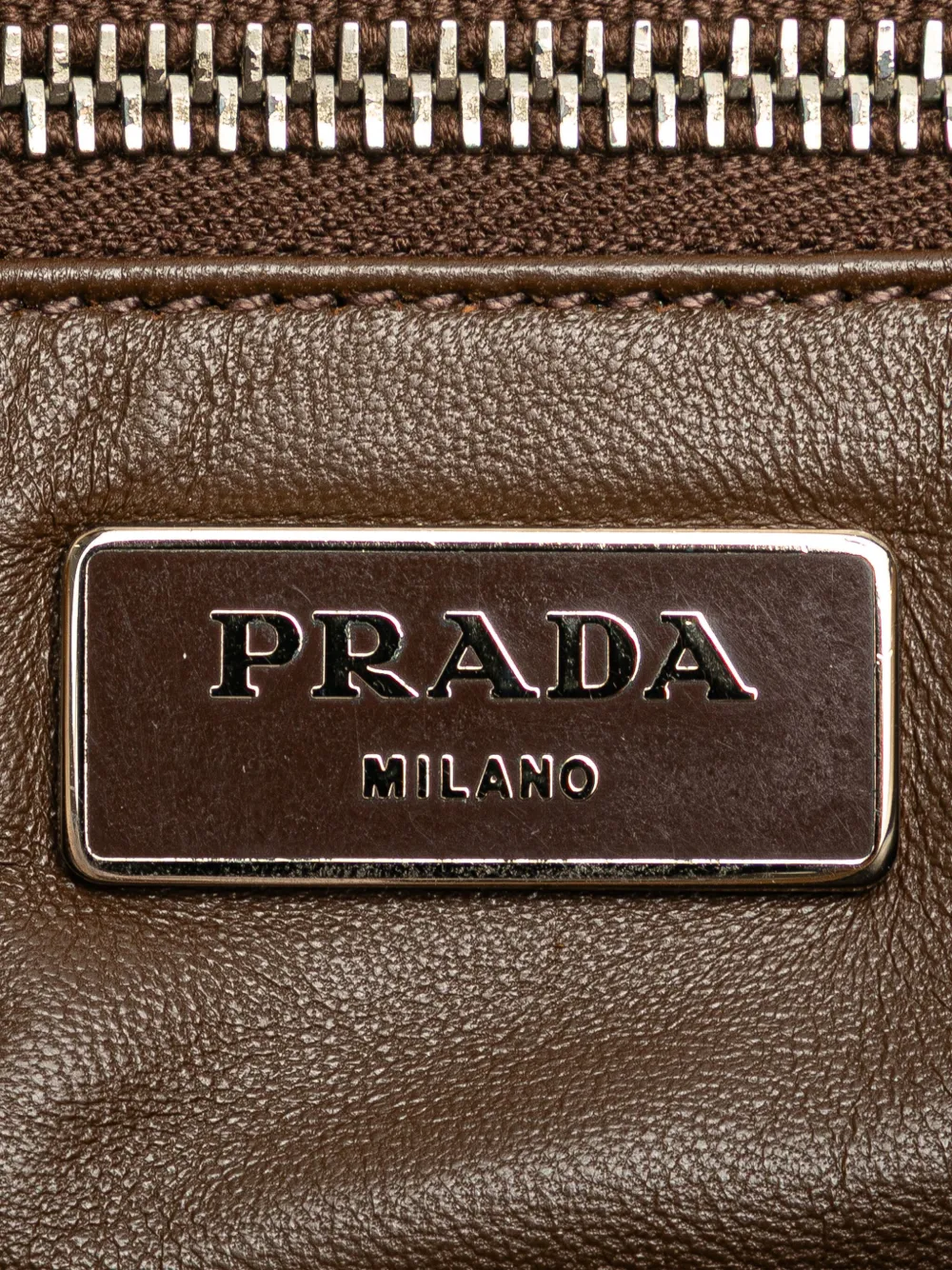 ★PRADA直営店★サフィアーノレザーエンベロープクラッチ ☆PRADA直営店☆サフィアーノレザーエンベロープクラッチ (PRADA