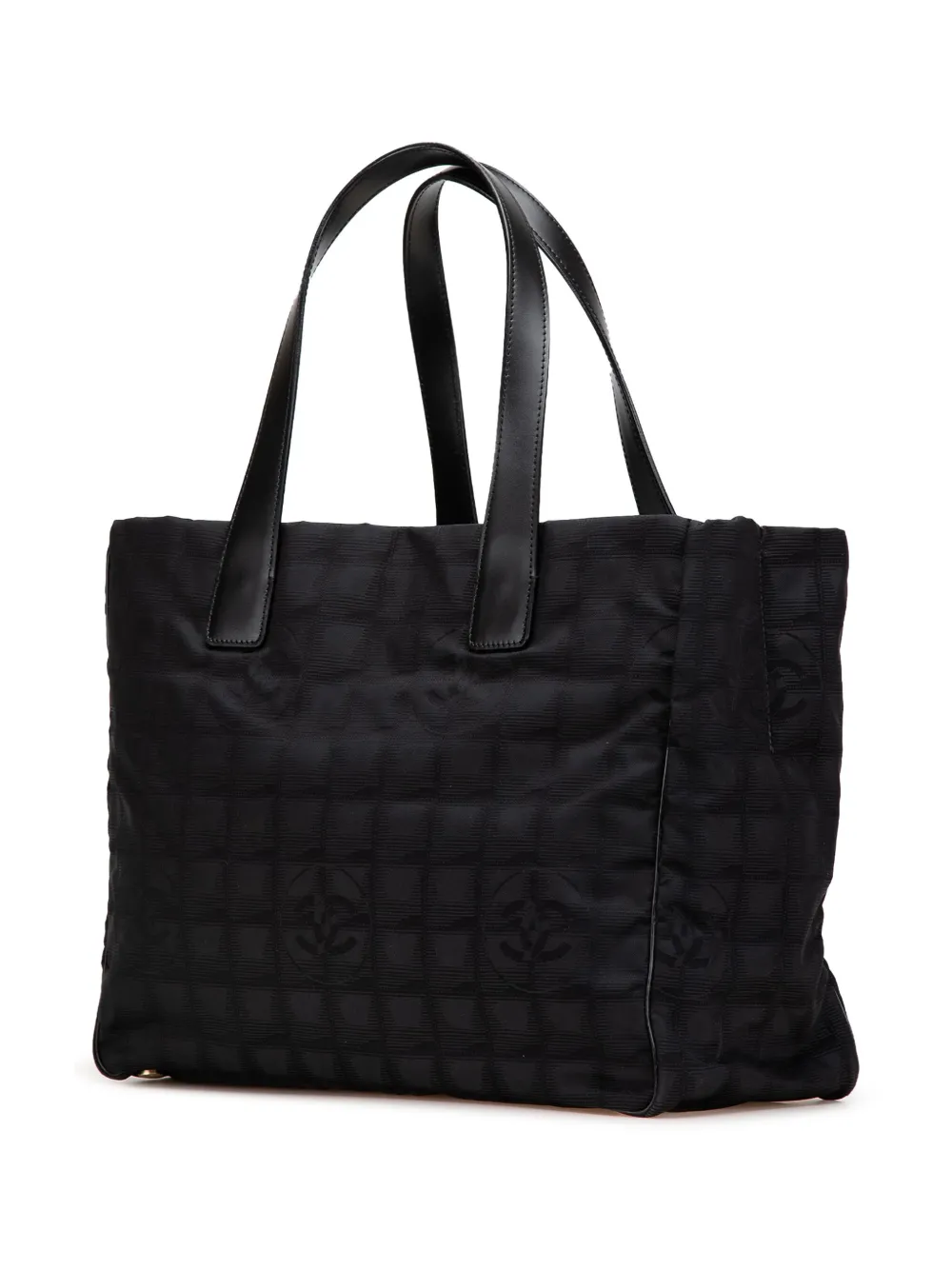 Pre-owned Chanel 2004-2005 New Travel Line Nylon Tote Bag