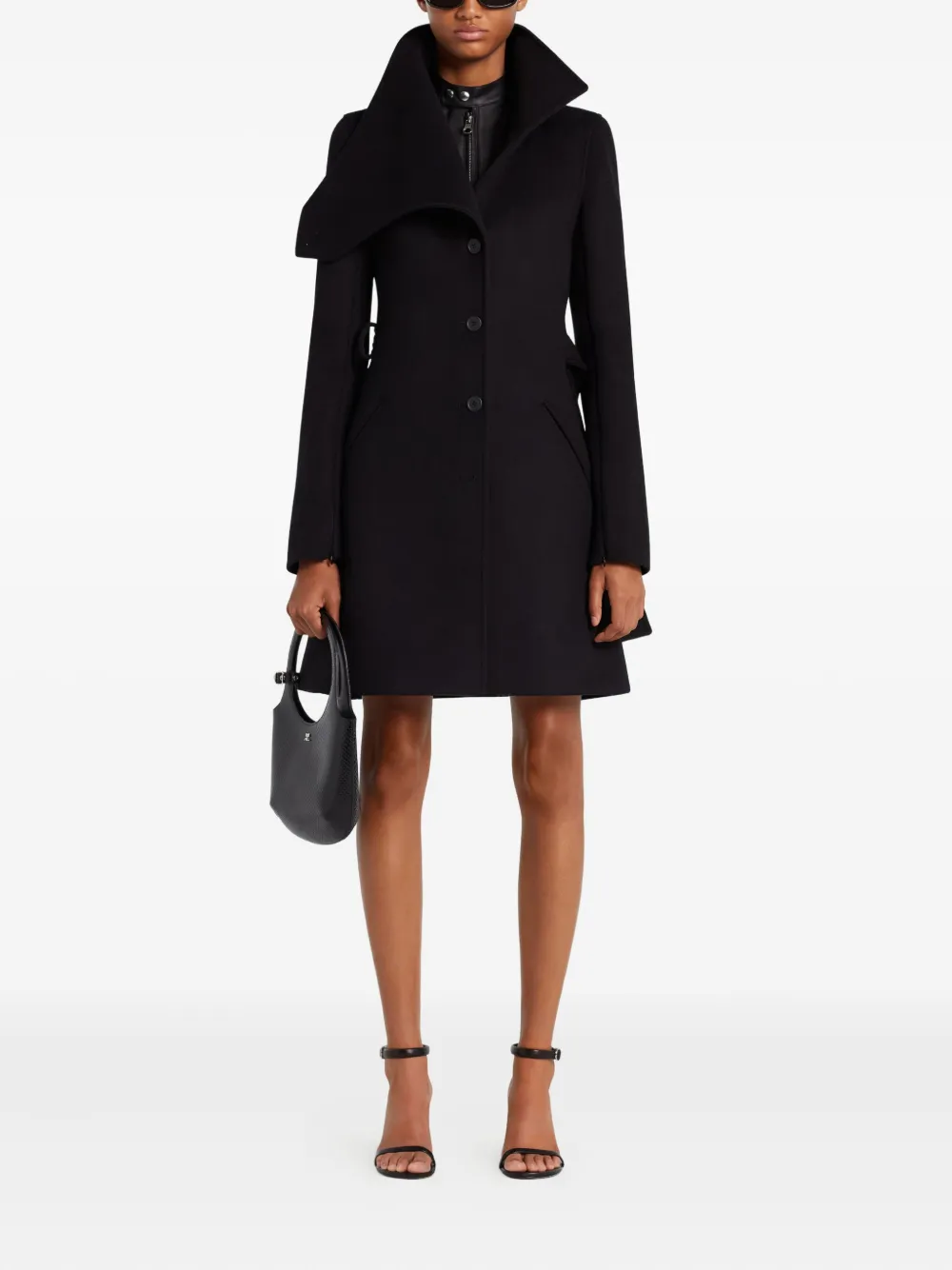 Courrèges Button-up jas met asymmetrische revers Zwart