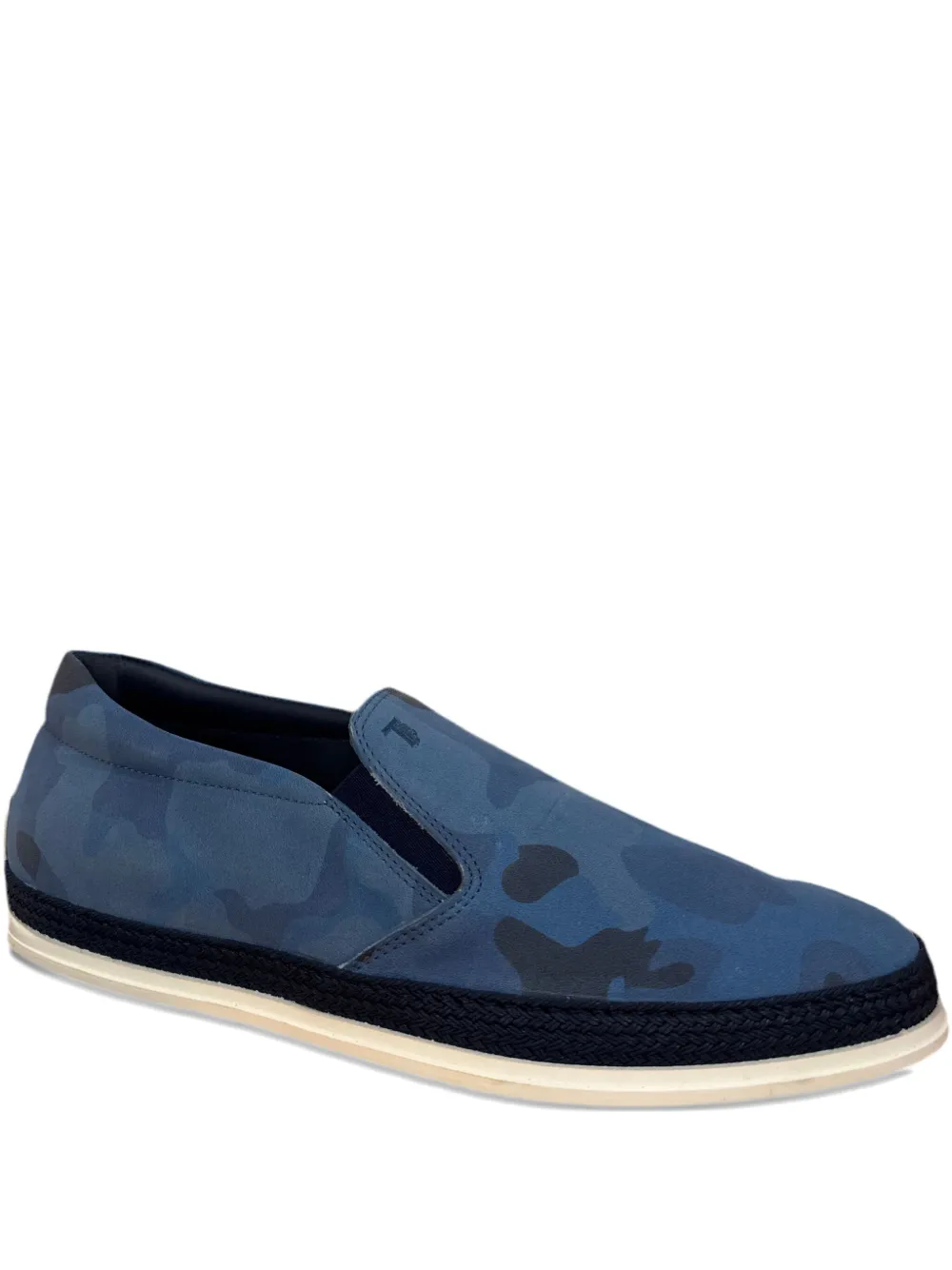 Tod's camouflage-print slip-on loafers Blue