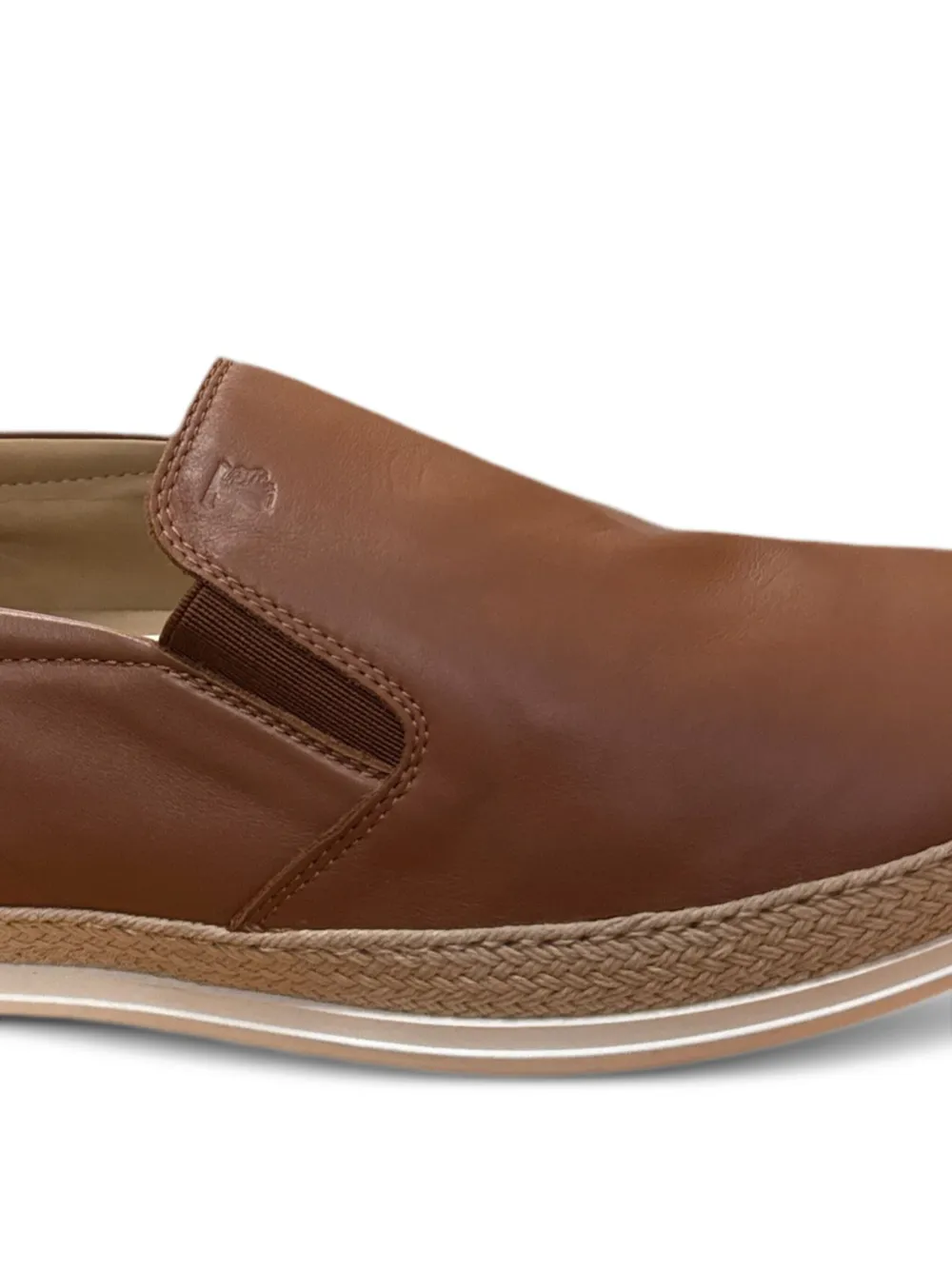 Tod's Leren loafers met raffia afwerking - Bruin