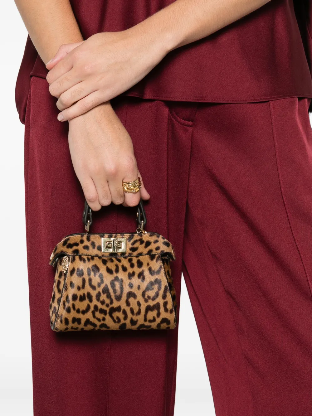 FENDI Peekaboo kleine tas Bruin