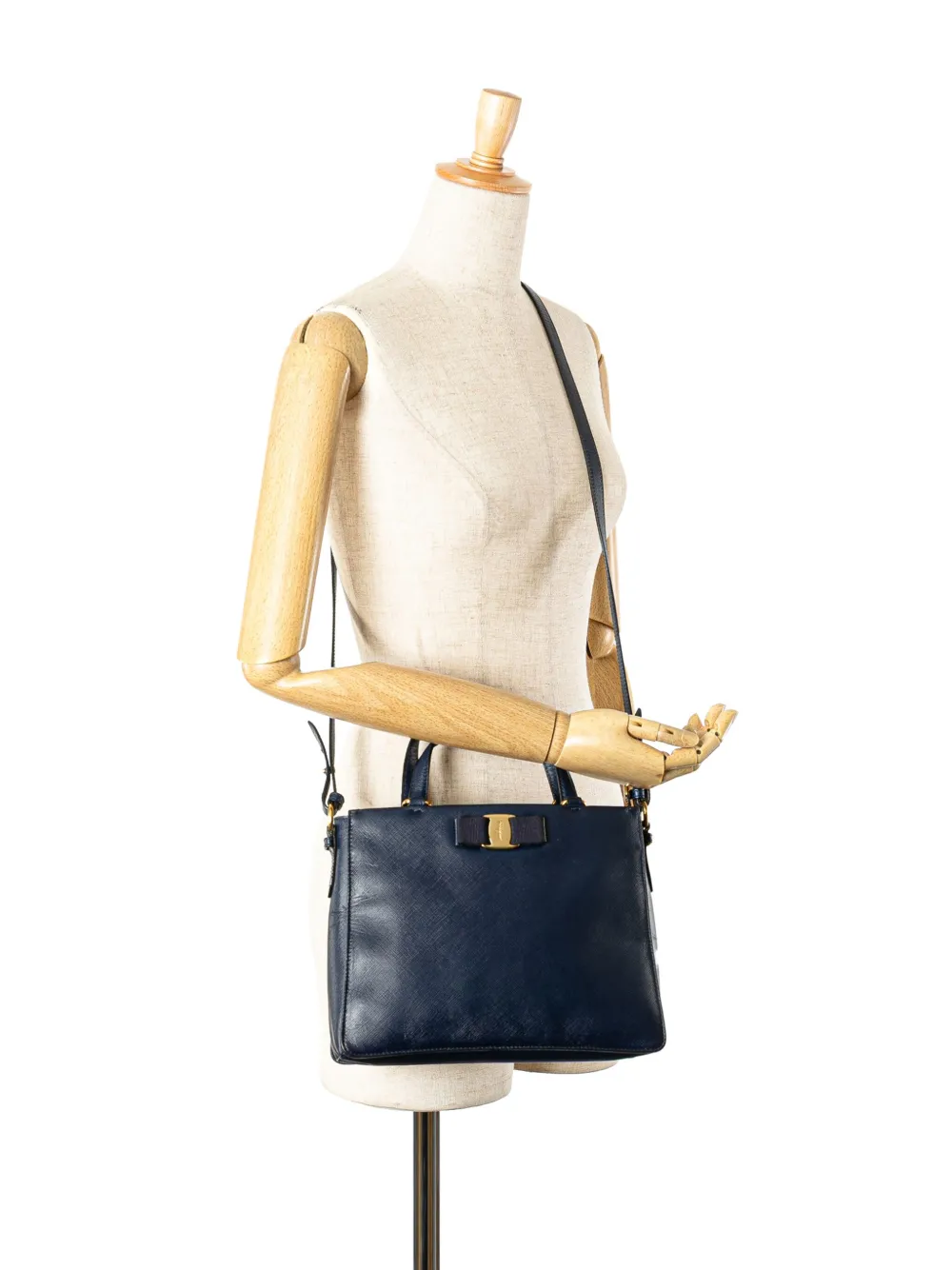 Pre-owned Ferragamo 2021 Leather Tracy Vara Satchel